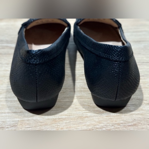 NEW Naturalizer Buckle Detail Back Slip-On Loafers - Gisella Size 6 - Picture 6 of 10